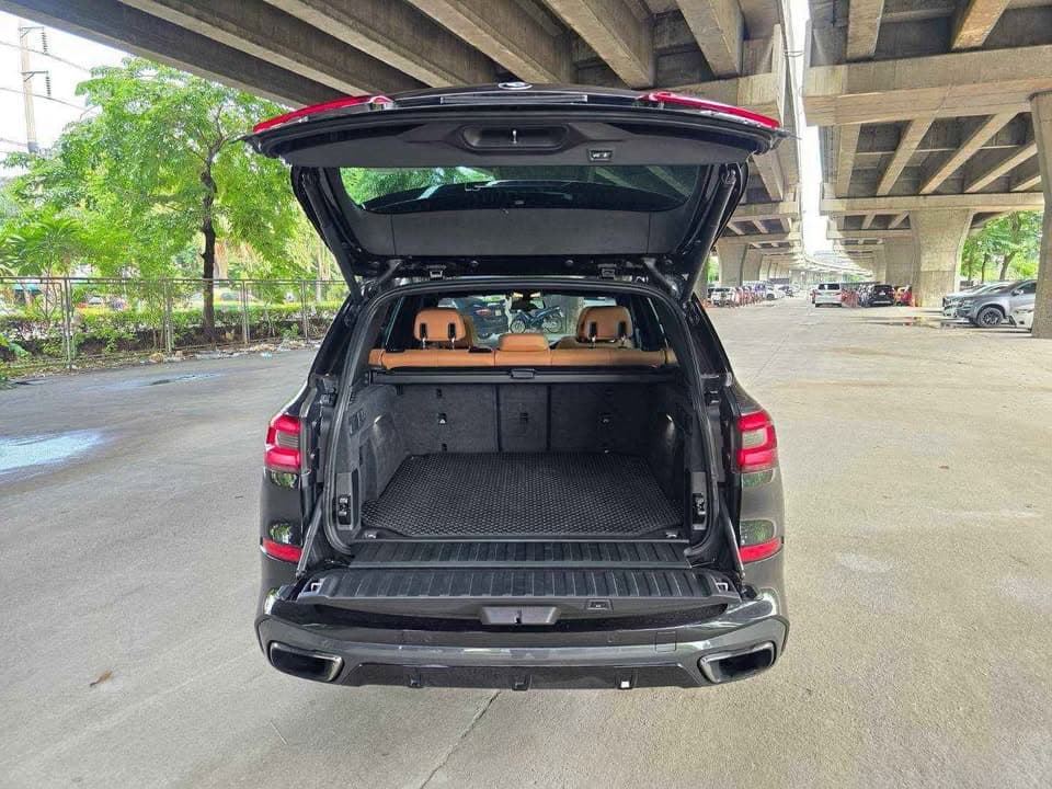 2022款BMW X5 xDrive30d M运动版，17万公里，带延长保修及结构证书 - 图片4