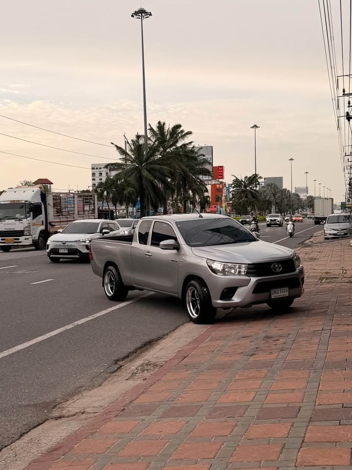 2017 Toyota Hilux REVO - 图片4