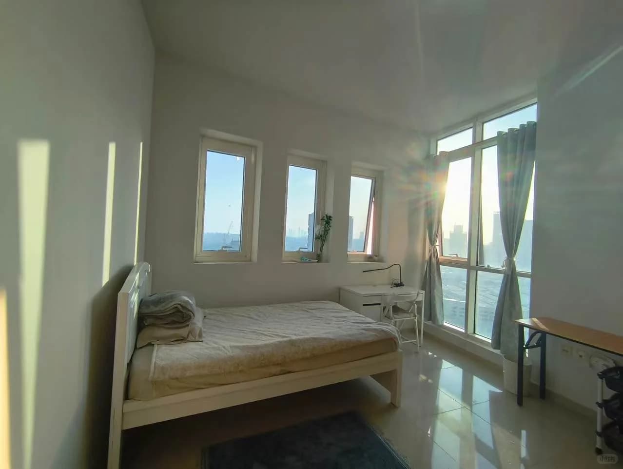 Abu Dhabi Reem Island bargain master bedroom private guard. - 图片8