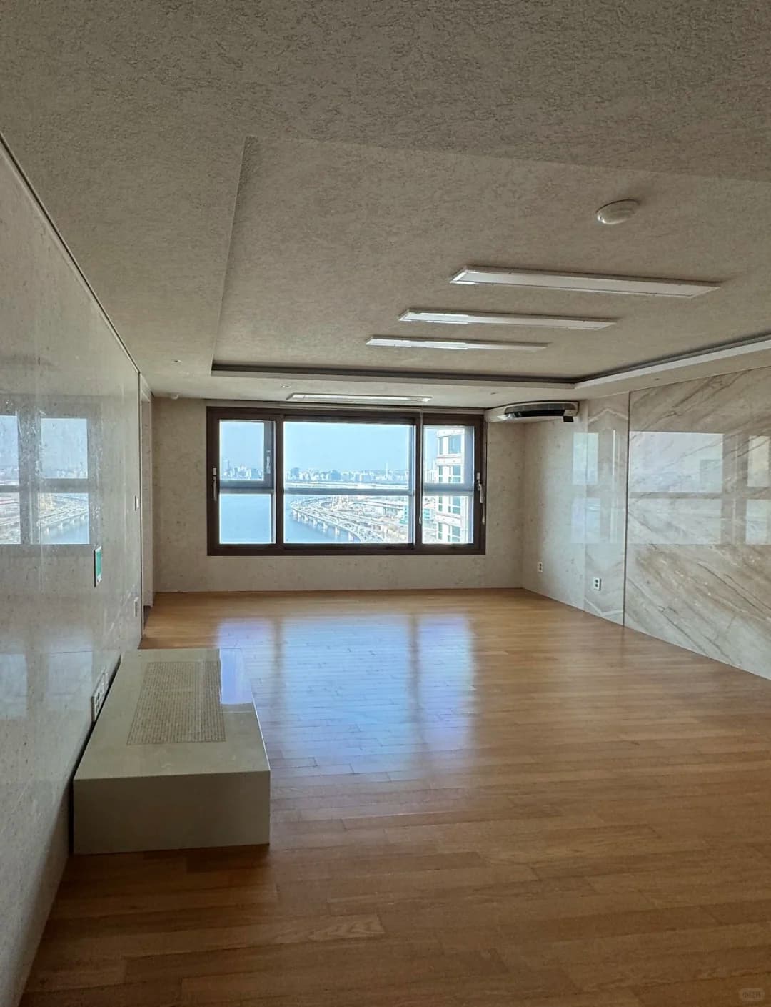 首尔西江大｜品牌江景APT146㎡ 600W月 - 图片2