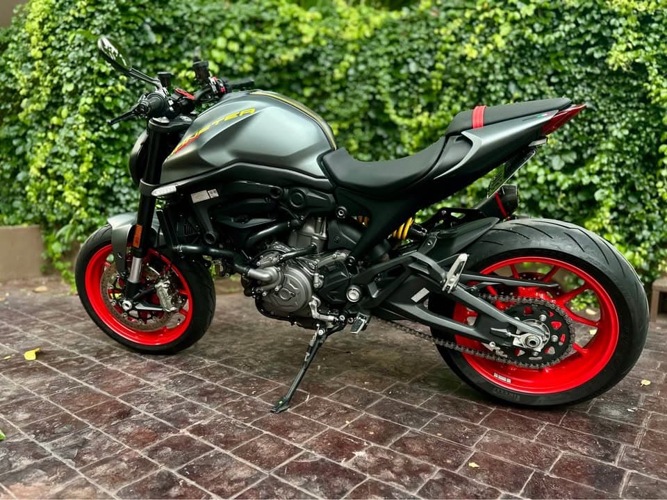 Ducati Monster 937 • 2,700 km • Ducati Warranty • Termignoni - 图片1