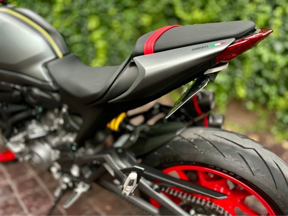 Ducati Monster 937 • 2,700 km • Ducati Warranty • Termignoni - 图片12