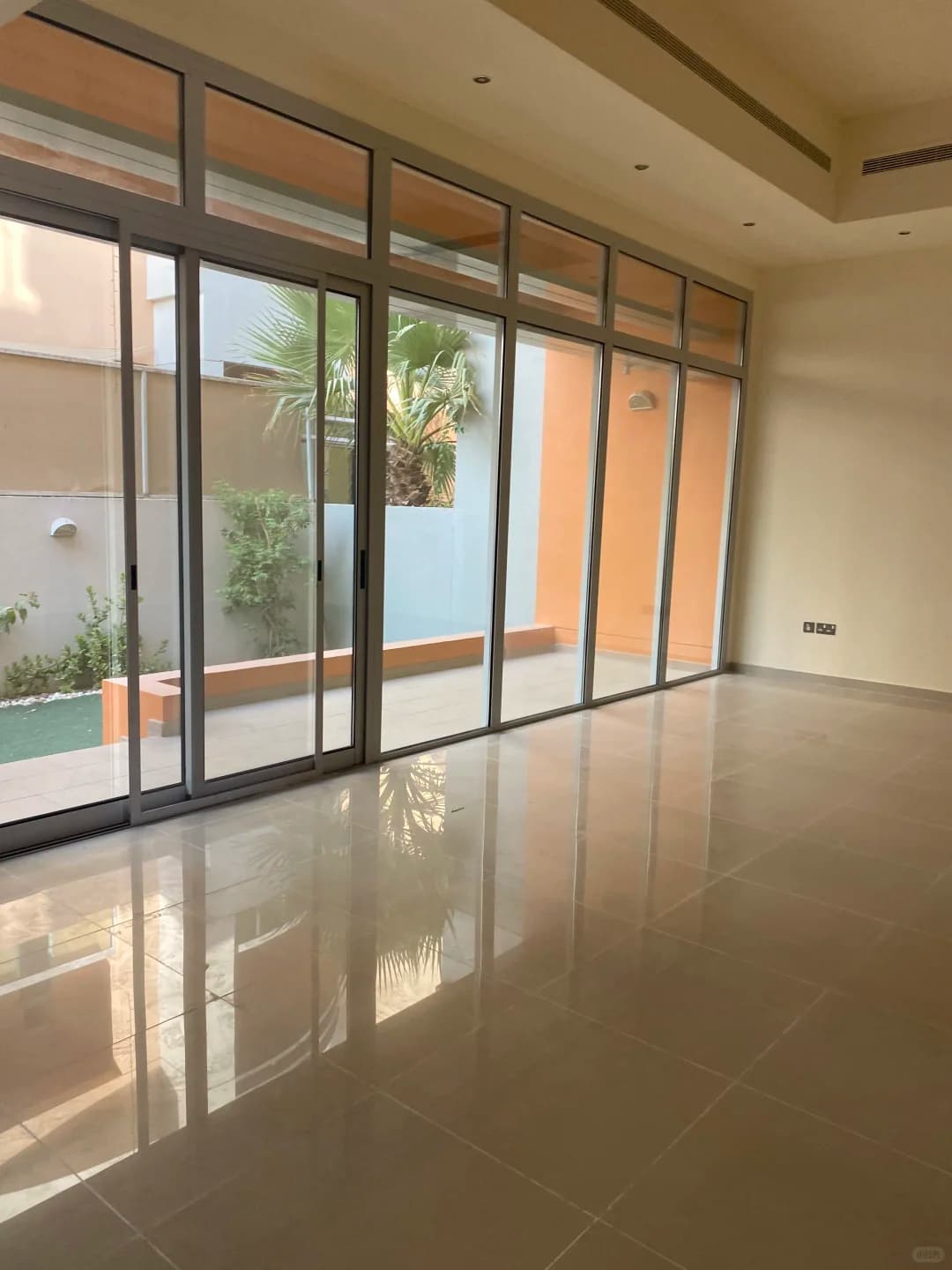 Abu Dhabi Main Island Villa Rent 230K - 图片5