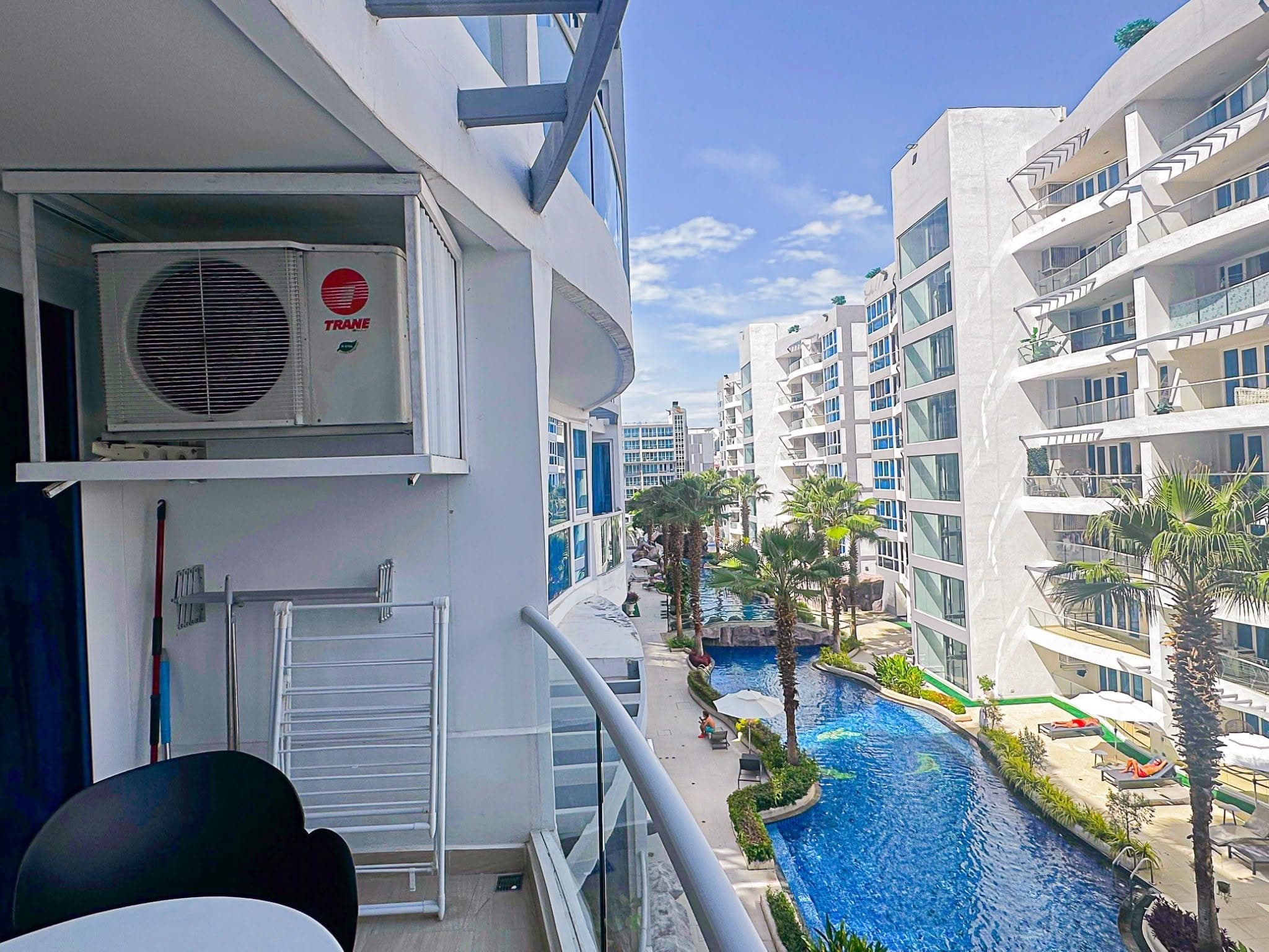 SKIP THE HOTEL: MOVE INTO A FURNISHED CONDO IN CENTRAL PATTA - 图片6