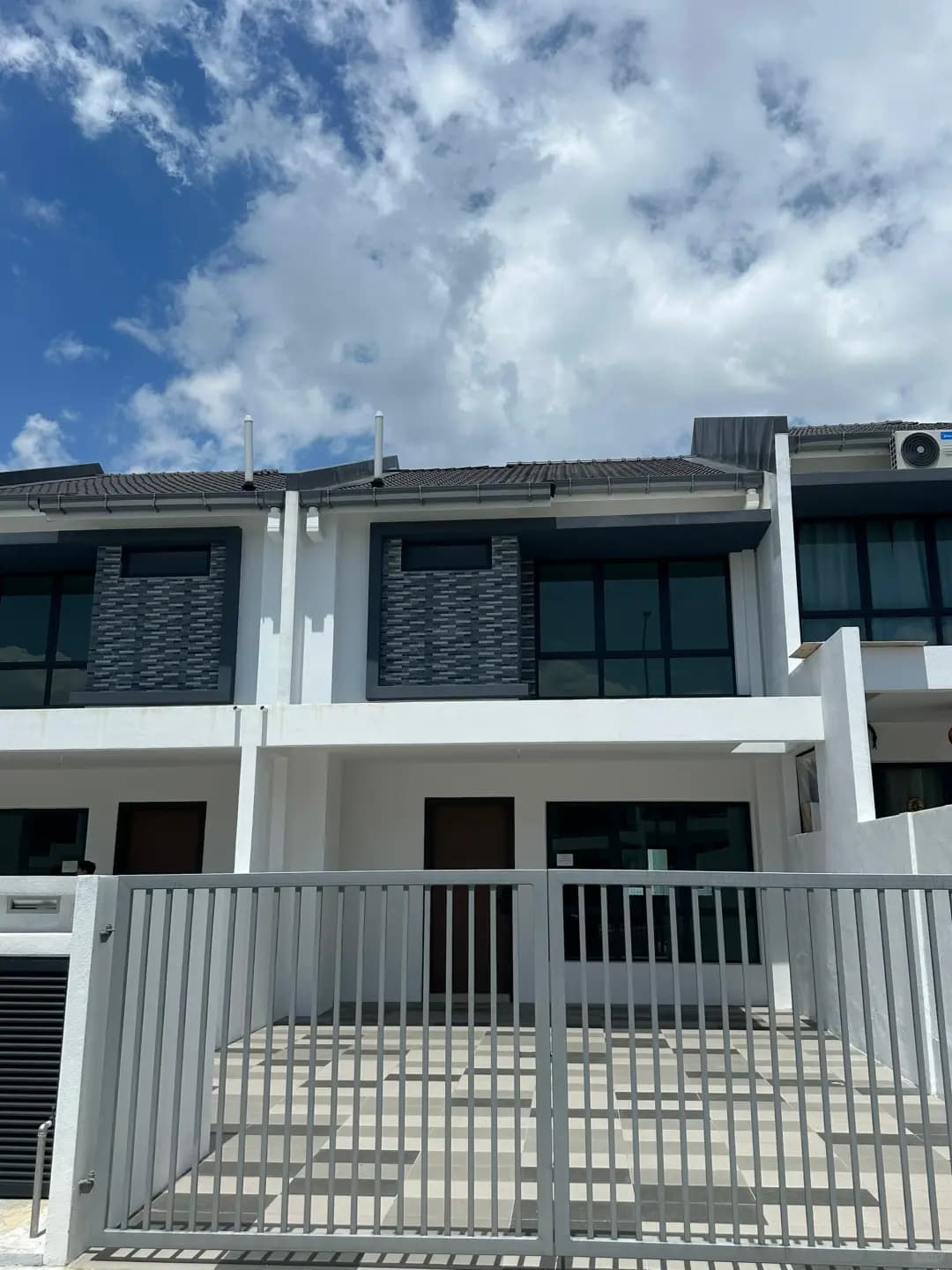 KAJANG 2 华人区新排屋 - 图片2