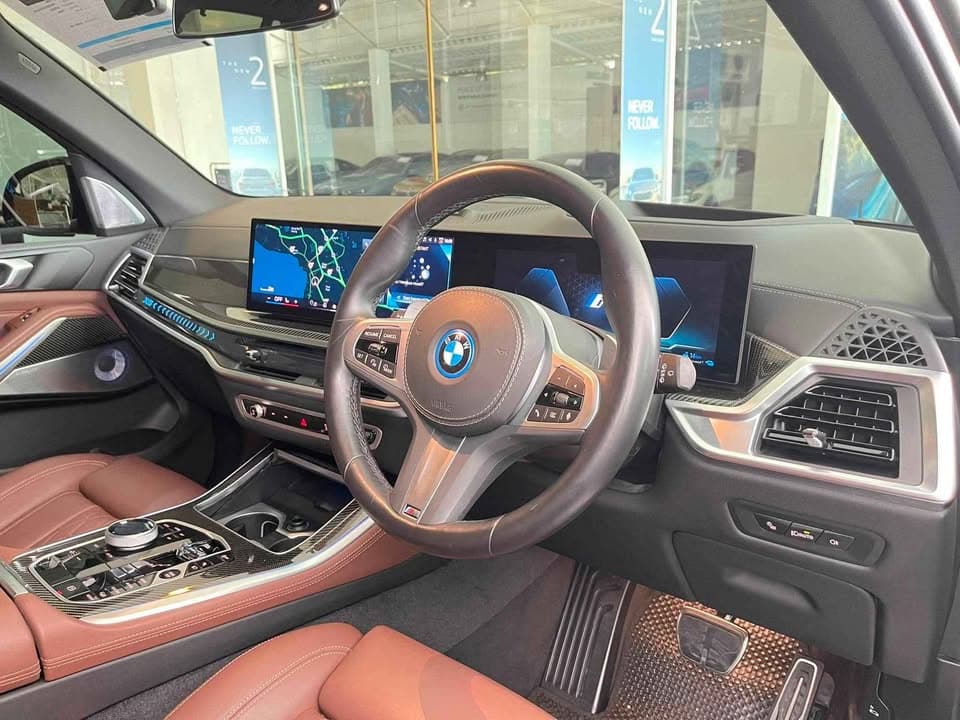 2024款BMW X5 xDrive50e M运动套装，里程仅2万公里，保险至2030年 - 图片6