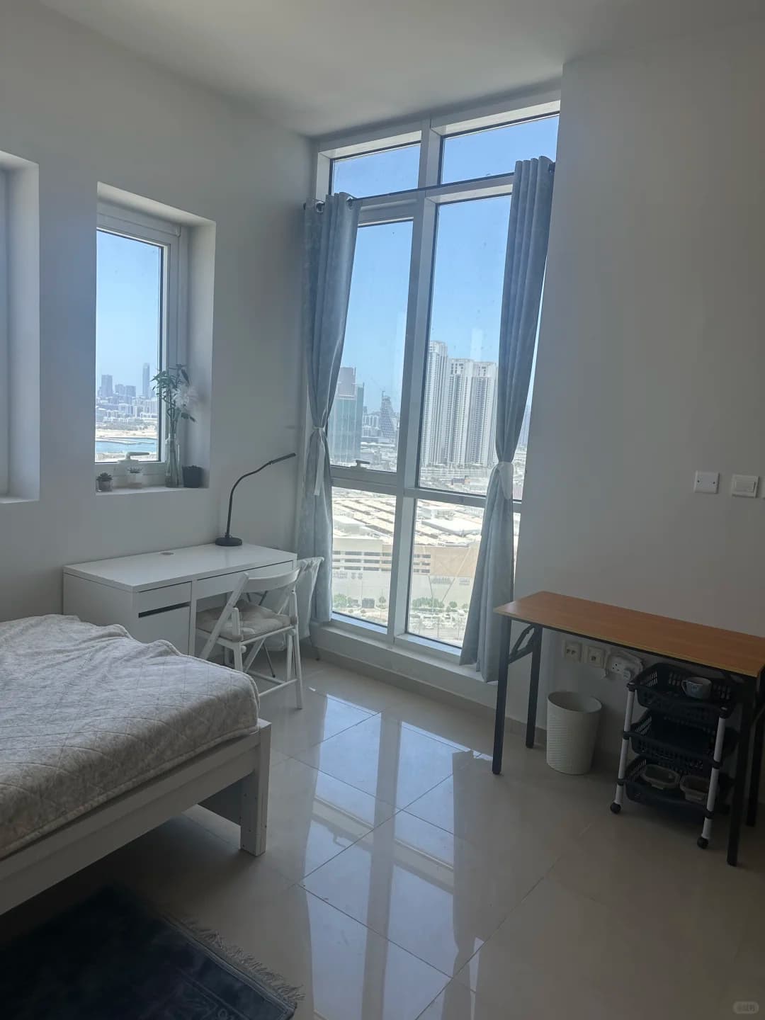 Abu Dhabi Reem Island bargain master bedroom private guard. - 图片3