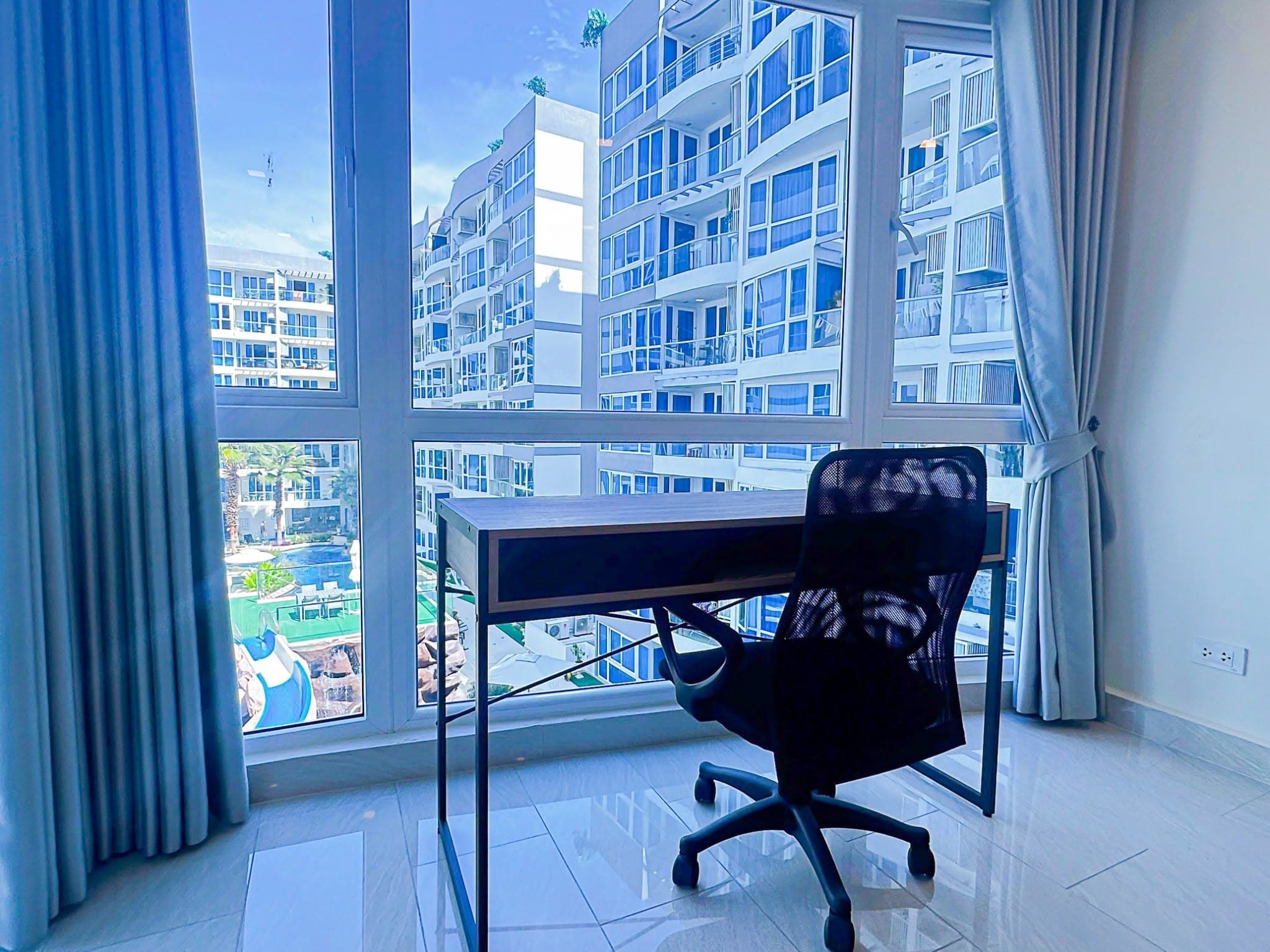 SKIP THE HOTEL: MOVE INTO A FURNISHED CONDO IN CENTRAL PATTA - 图片21