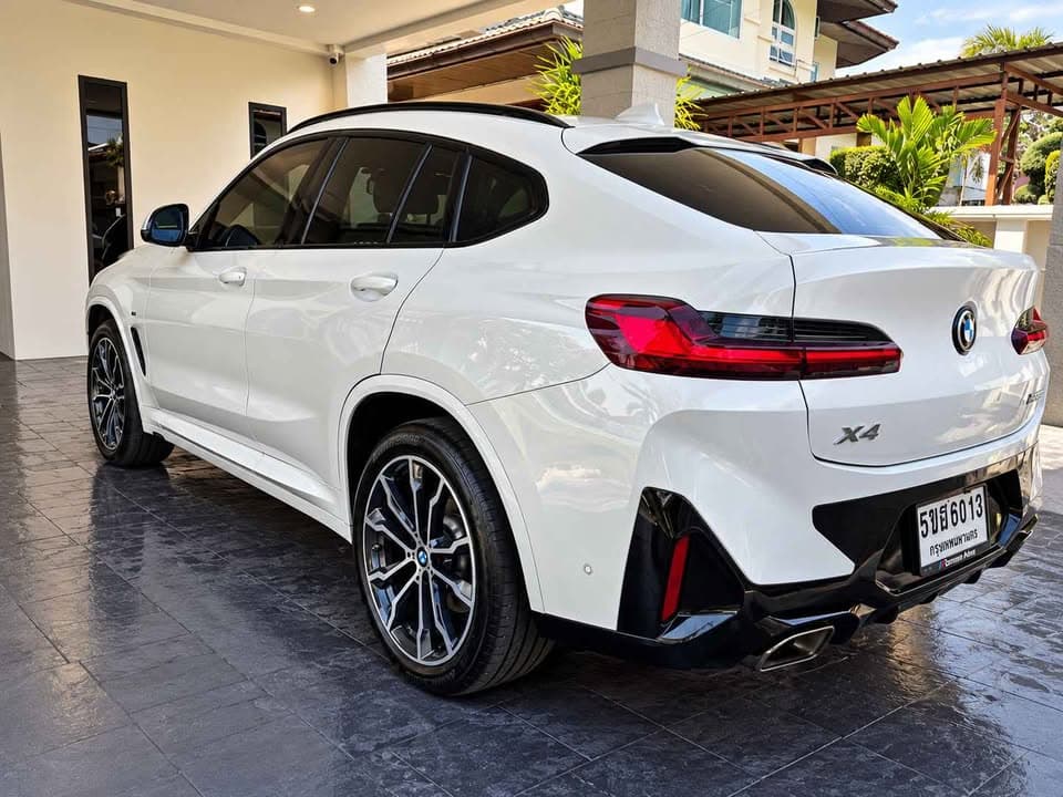Beautiful BMW X4 M Sport, combining sporty - 图片7