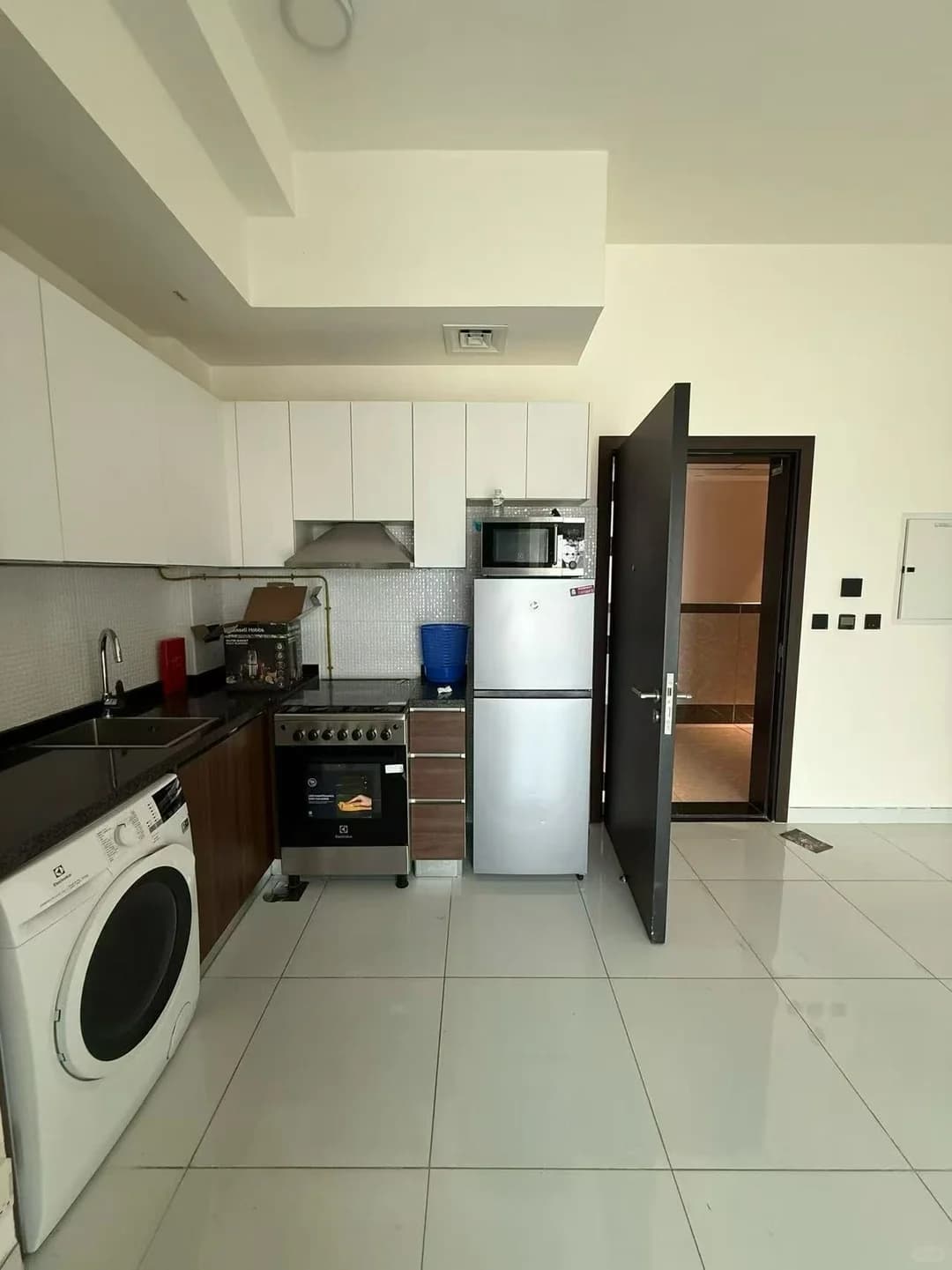 Dubai Longze Phase 1 Studio - 图片3
