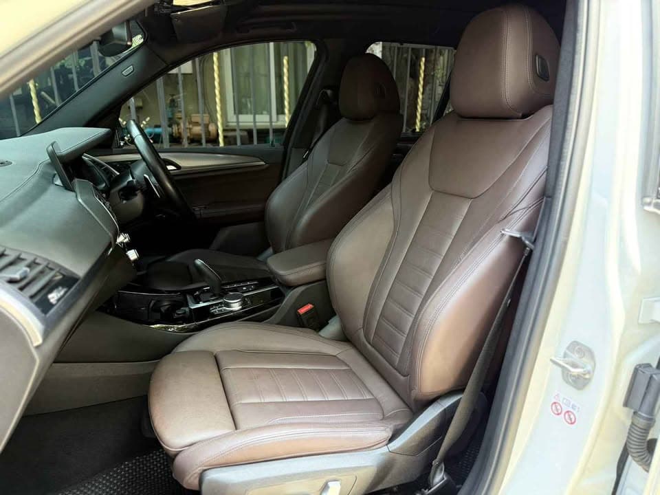 2021年宝马X3 xDrive30e M运动版，里程16万公里，售价82.8万泰铢 - 图片4