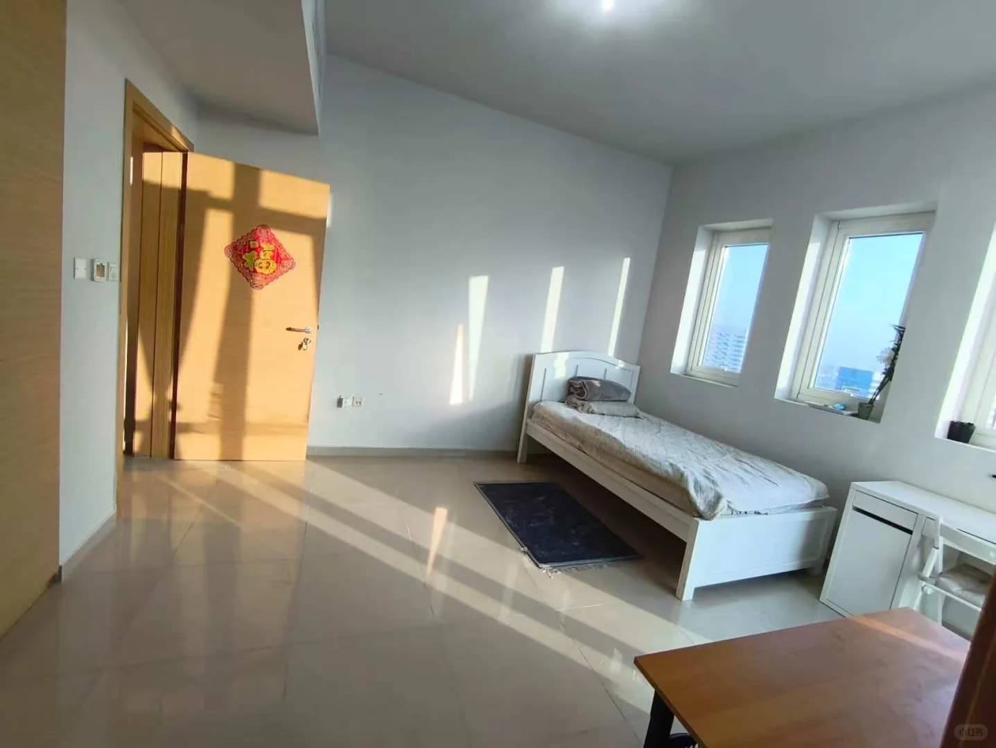 Abu Dhabi Reem Island bargain master bedroom private guard. - 图片5