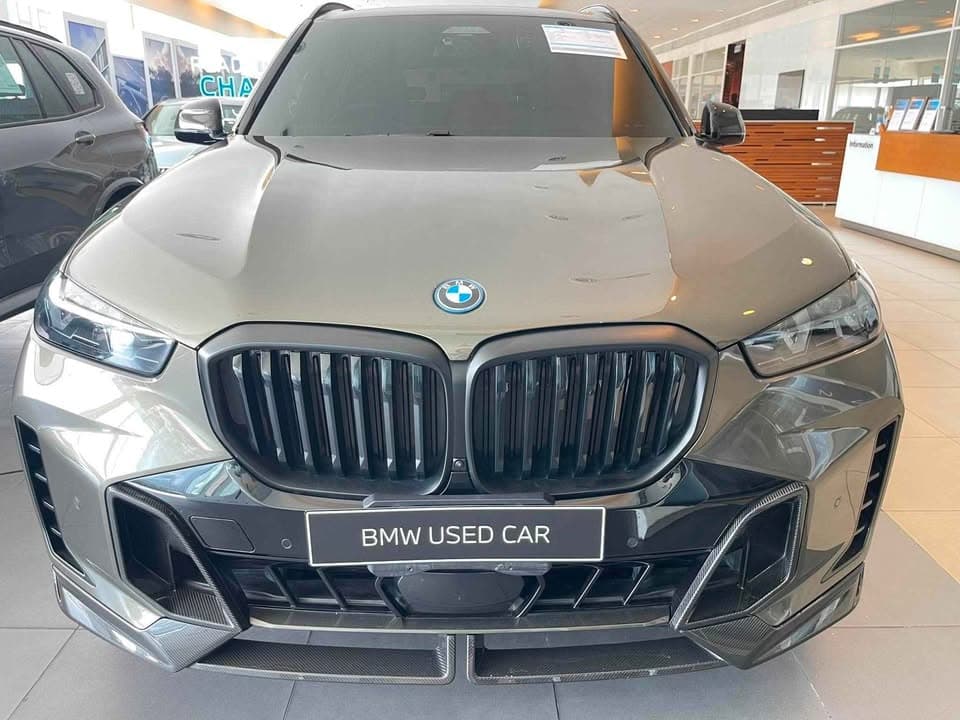 2024款BMW X5 xDrive50e M运动套装，里程仅2万公里，保险至2030年 - 图片3