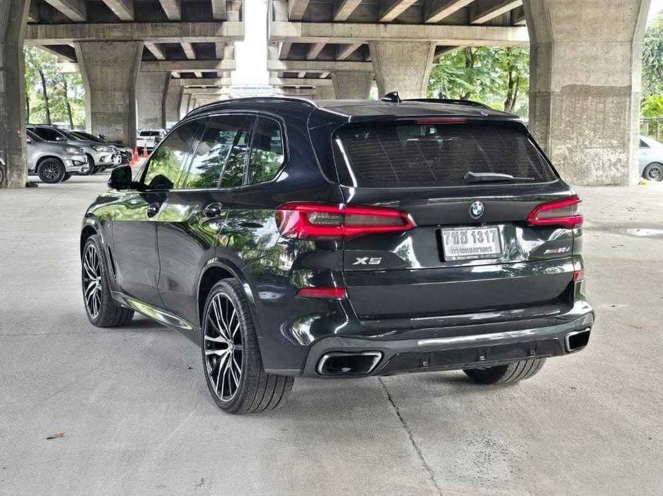 2022款BMW X5 xDrive30d M运动版，17万公里，带延长保修及结构证书 - 图片2