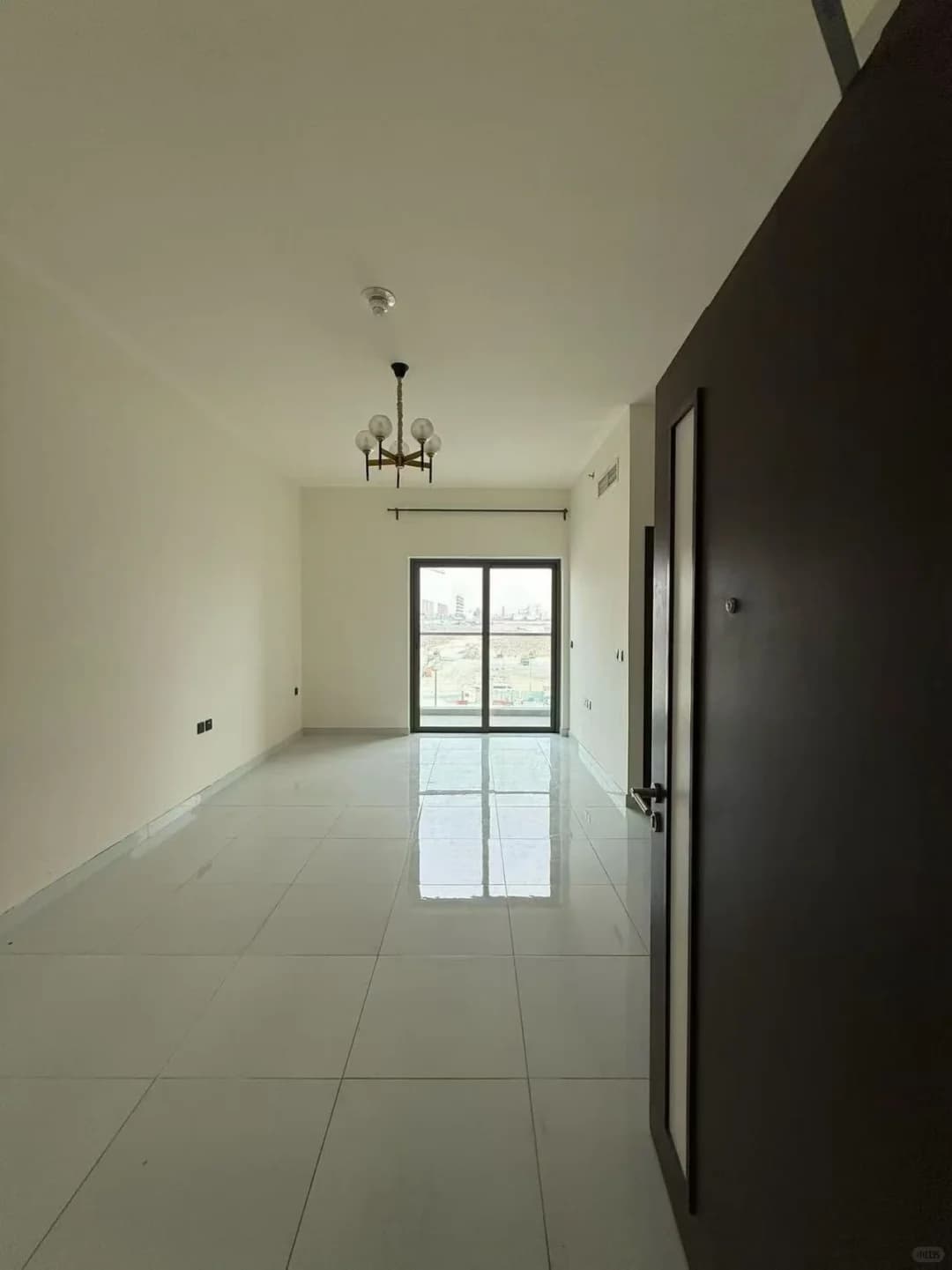 Dubai Longze Phase 1 Studio - 图片5