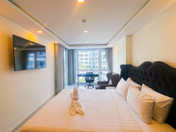 SKIP THE HOTEL: MOVE INTO A FURNISHED CONDO IN CENTRAL PATTA - 图片4