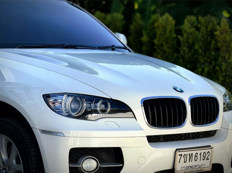 2011款宝马X6 3.0d xDrive，一手车无事故，73.5万泰铢 - 图片3