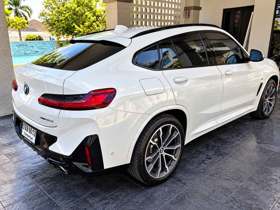 Beautiful BMW X4 M Sport, combining sporty - 图片4