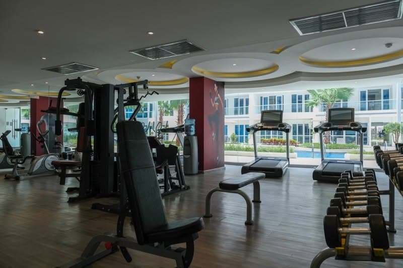 SKIP THE HOTEL: MOVE INTO A FURNISHED CONDO IN CENTRAL PATTA - 图片24