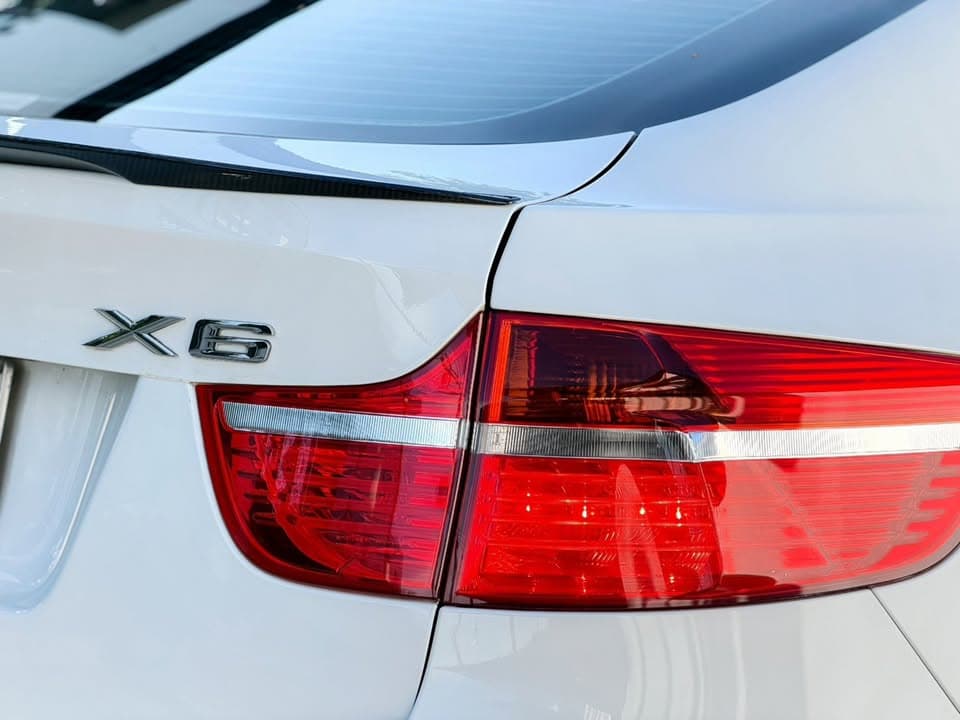 2011款宝马X6 3.0d xDrive，一手车无事故，73.5万泰铢 - 图片7