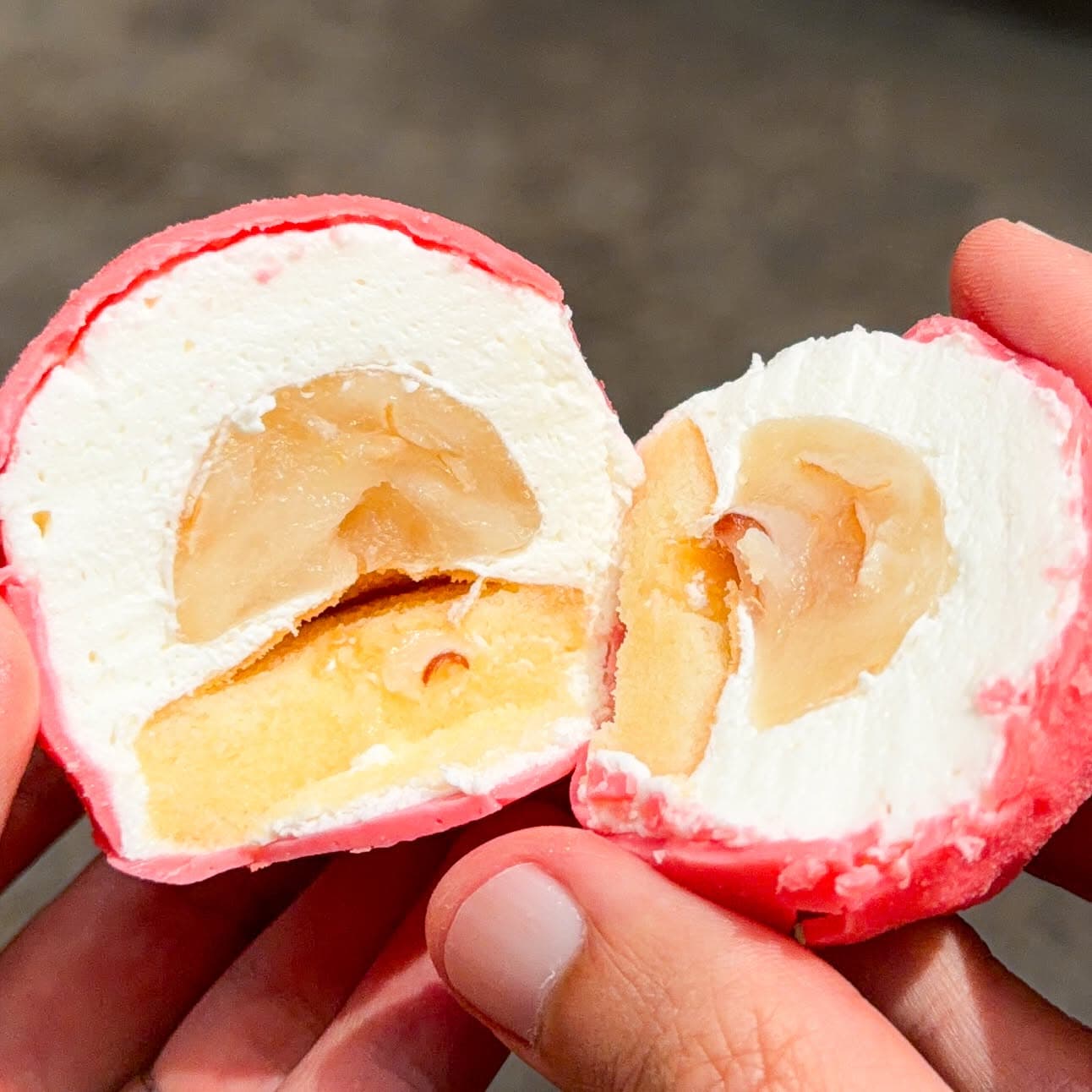7-11罕见限定！April's Bakery荔枝慕斯蛋糕，白巧克力包裹整颗荔枝造型 - 图片3