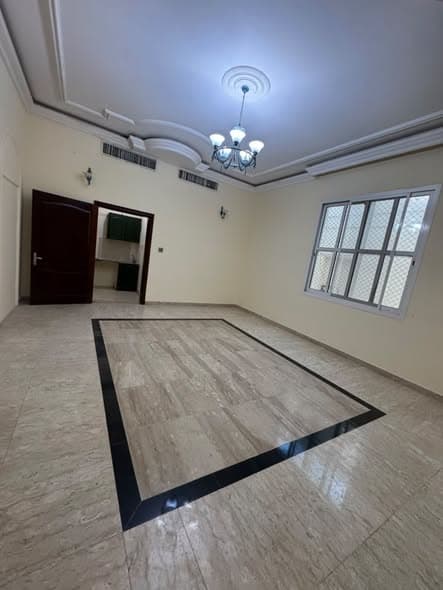 迪拜Al Muntazah Muroor路31街大型Studio公寓，月租3200，含停车WiFi - 图片3