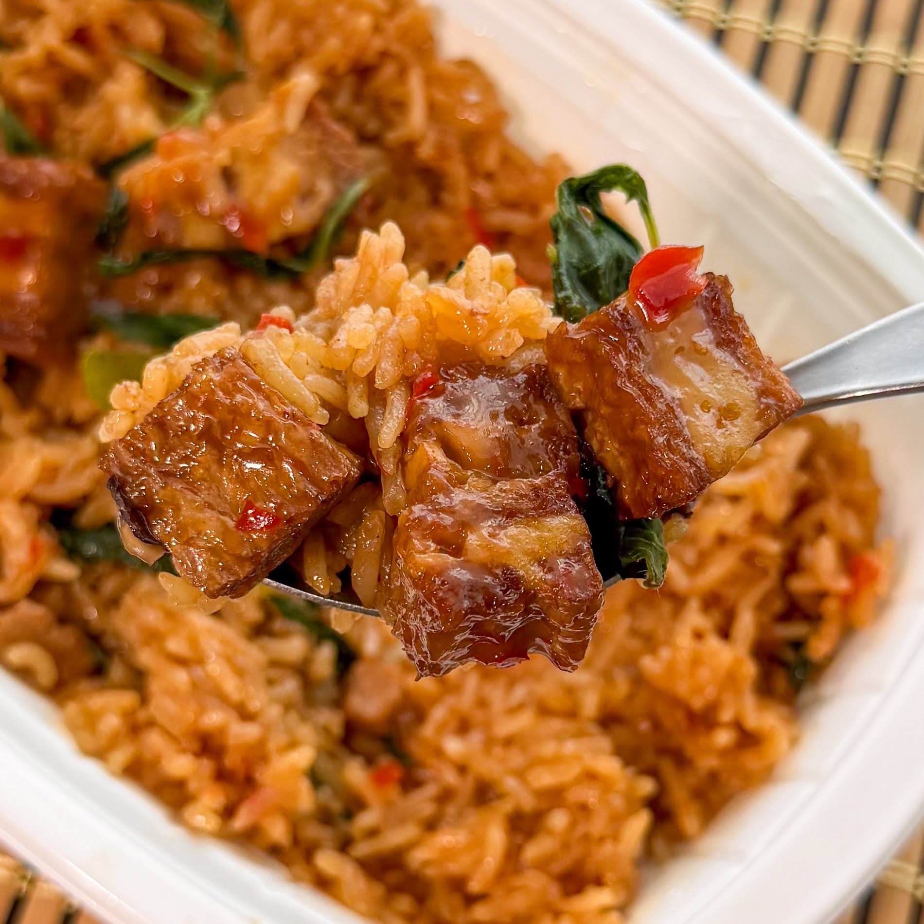 限时发售！Meat Zero植物基脆皮猪肉打抛饭，45泰铢尝鲜 - 图片4