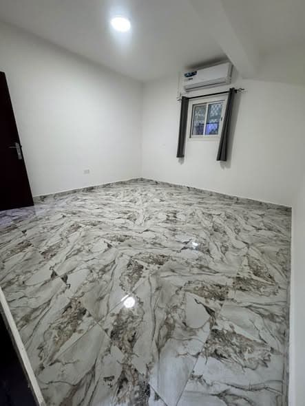 穆鲁尔印度学校附近Studio公寓出租，月租2800迪拉姆含免费停车，随时入住 - 图片1