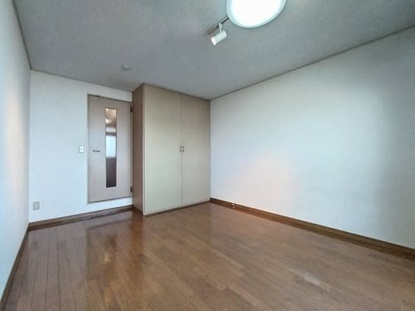 静冈市牧之原市1K公寓，月租27000日元，免押金和礼金，适合学生及单身人士 - 图片4