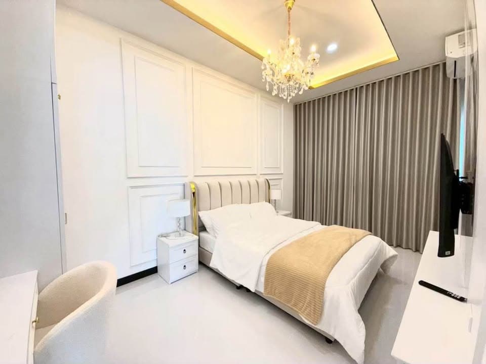曼谷TW Wanasin (Soi Siam)独栋泳池别墅出租，4房5卫带全套家具，押二付一 - 图片17