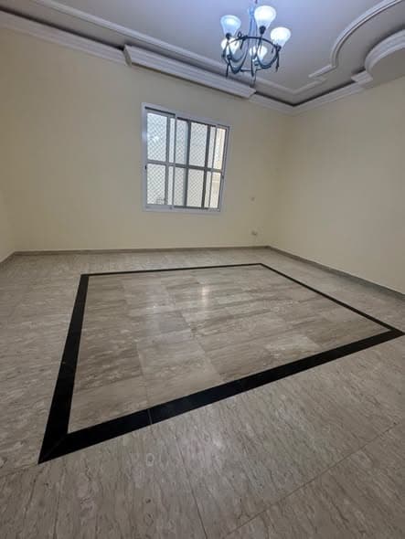 迪拜Al Muntazah Muroor路31街大型Studio公寓，月租3200，含停车WiFi - 图片5