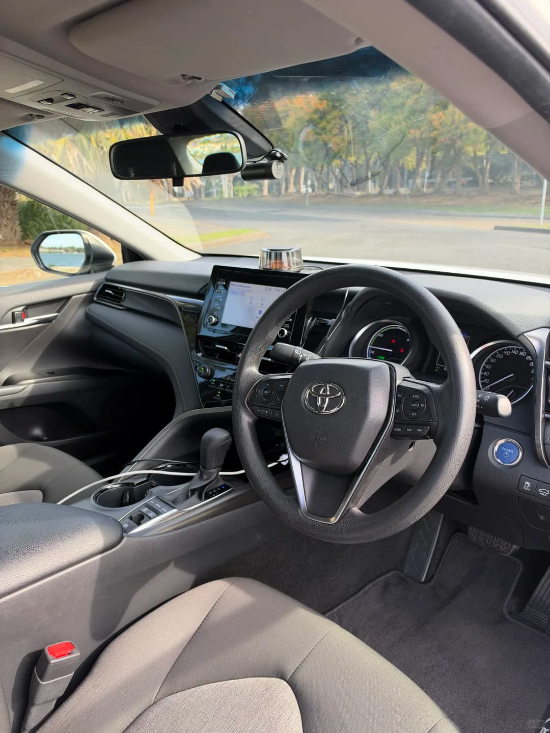 悉尼2021款丰田凯美瑞混动，里程仅6.5万公里，配置齐全带CarPlay - 图片4