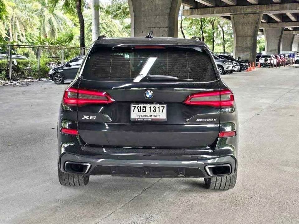2022款BMW X5 xDrive30d M运动版，17万公里，带延长保修及结构证书
