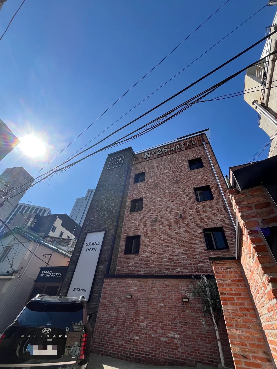 东大门独栋商业建筑出售 120亿韩币