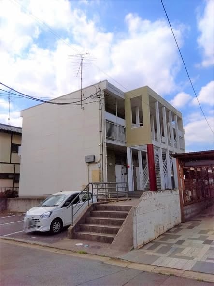HOT RENTAL – CHIBA, JAPAN!