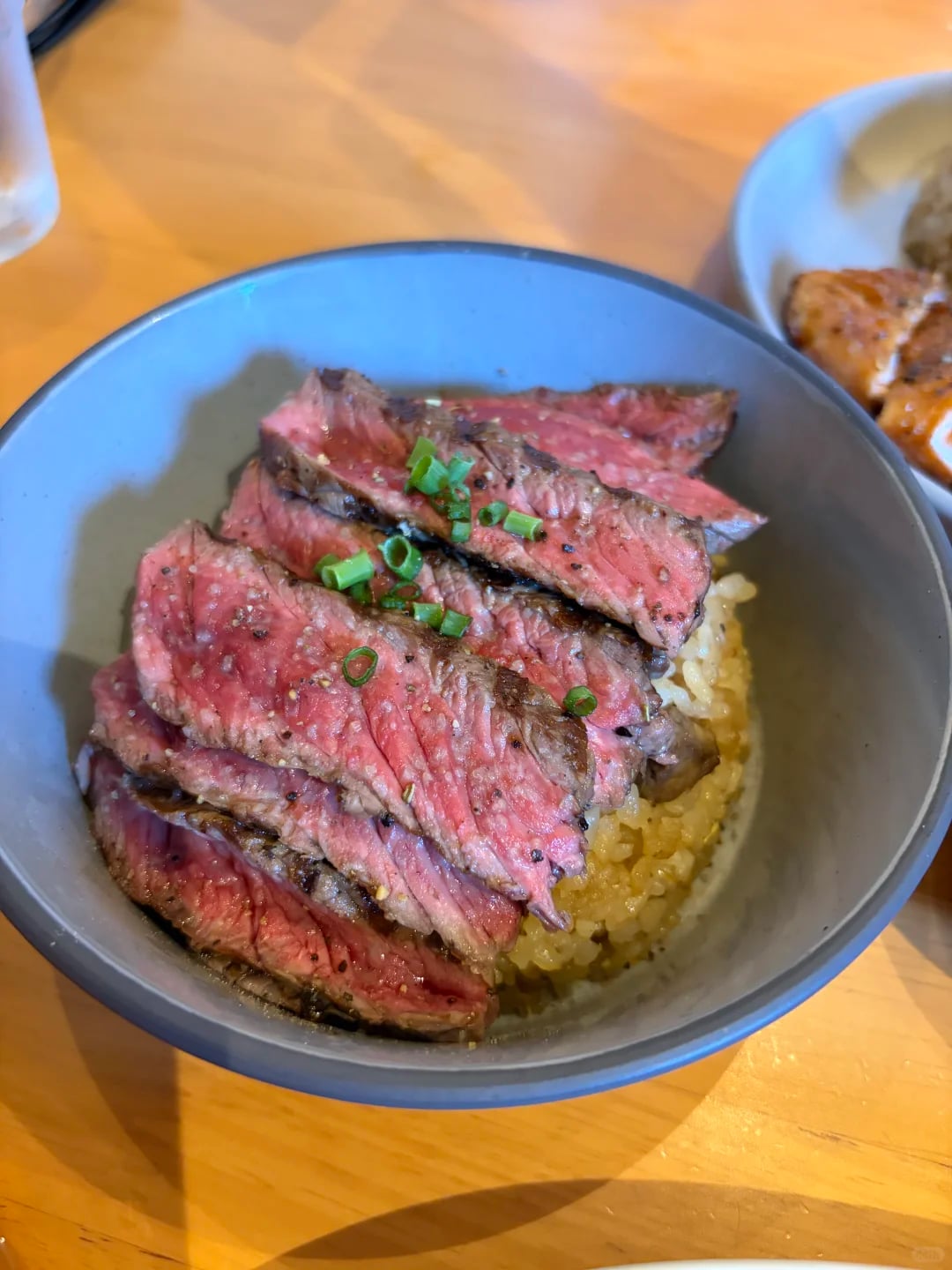 清迈人均60的宝藏牛肉饭，本地人常去的嫩肉店
