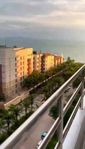 芭提雅Pratamnak海景公寓急售