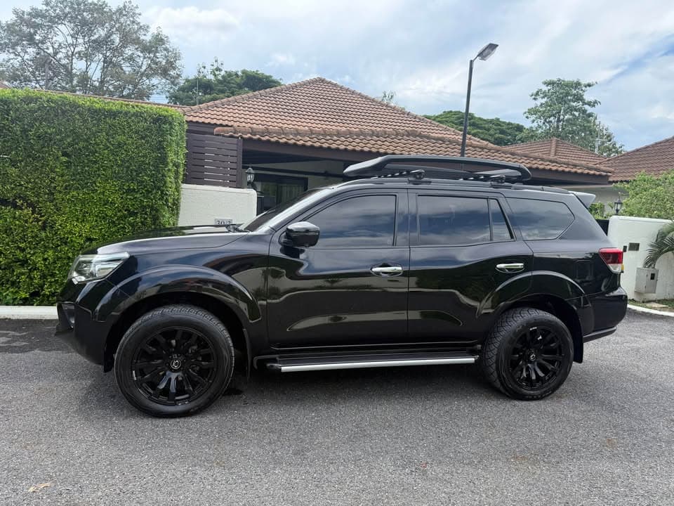 2018 Nissan Terra 2.3 VL 2WD Automatic – Black – - 图片1