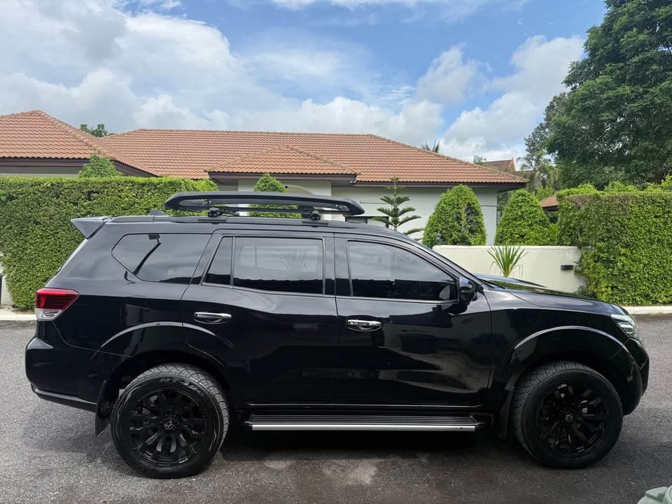 2018 Nissan Terra 2.3 VL 2WD Automatic – Black – - 图片3