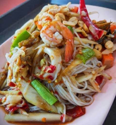 Grab外卖同名同价!曼谷素坤逸53巷特色伊森菜与海鲜,推荐凉拌活虾 - 图片4