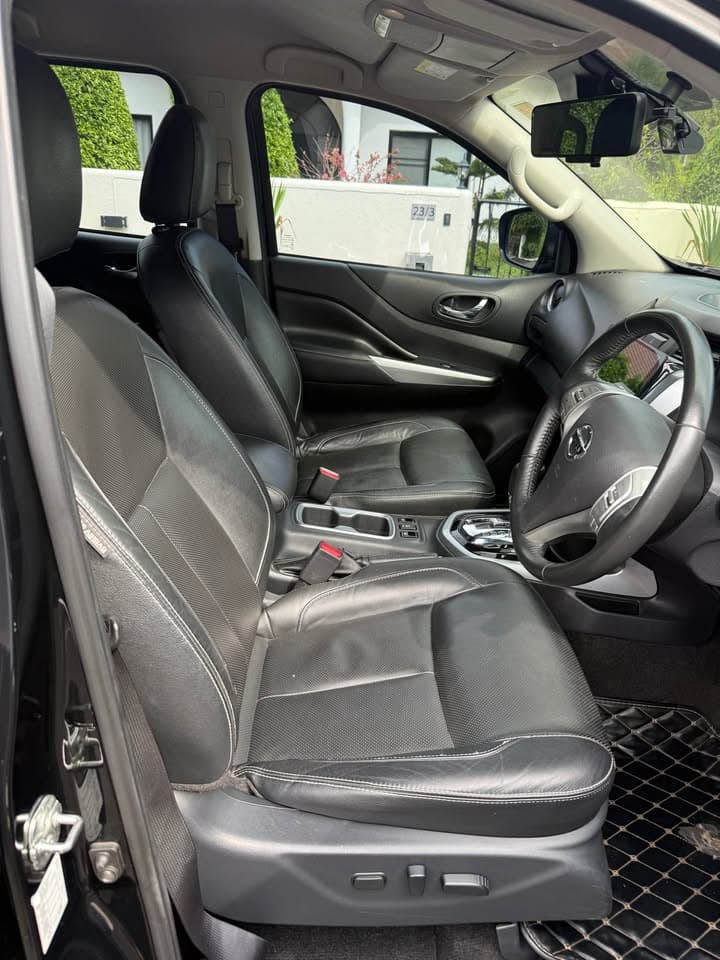 2018 Nissan Terra 2.3 VL 2WD Automatic – Black – - 图片14