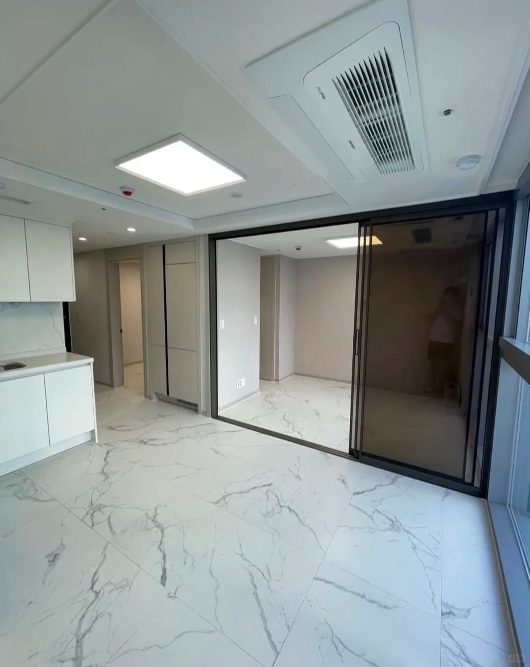 首尔明洞|新建公寓2居1卫F楼190W月 - 图片2