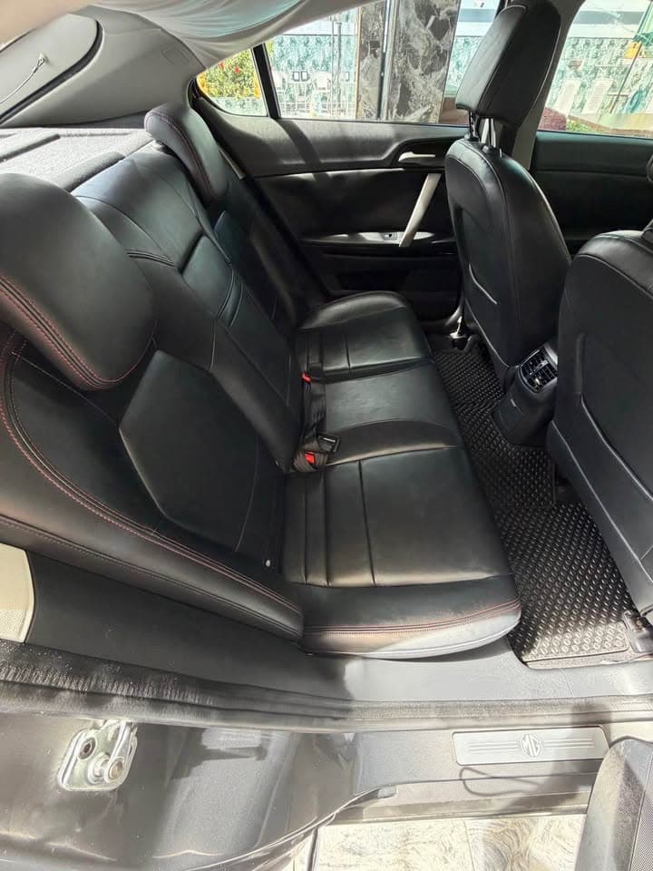2015 MG 6 Fastback Top Model with sunroof in Grey only never - 图片10