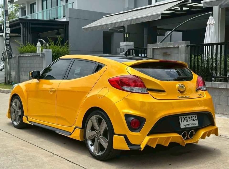 Hyundai Veloster Turbo 1.6L (200 Hp) Full Option Unique 3-D - 图片6