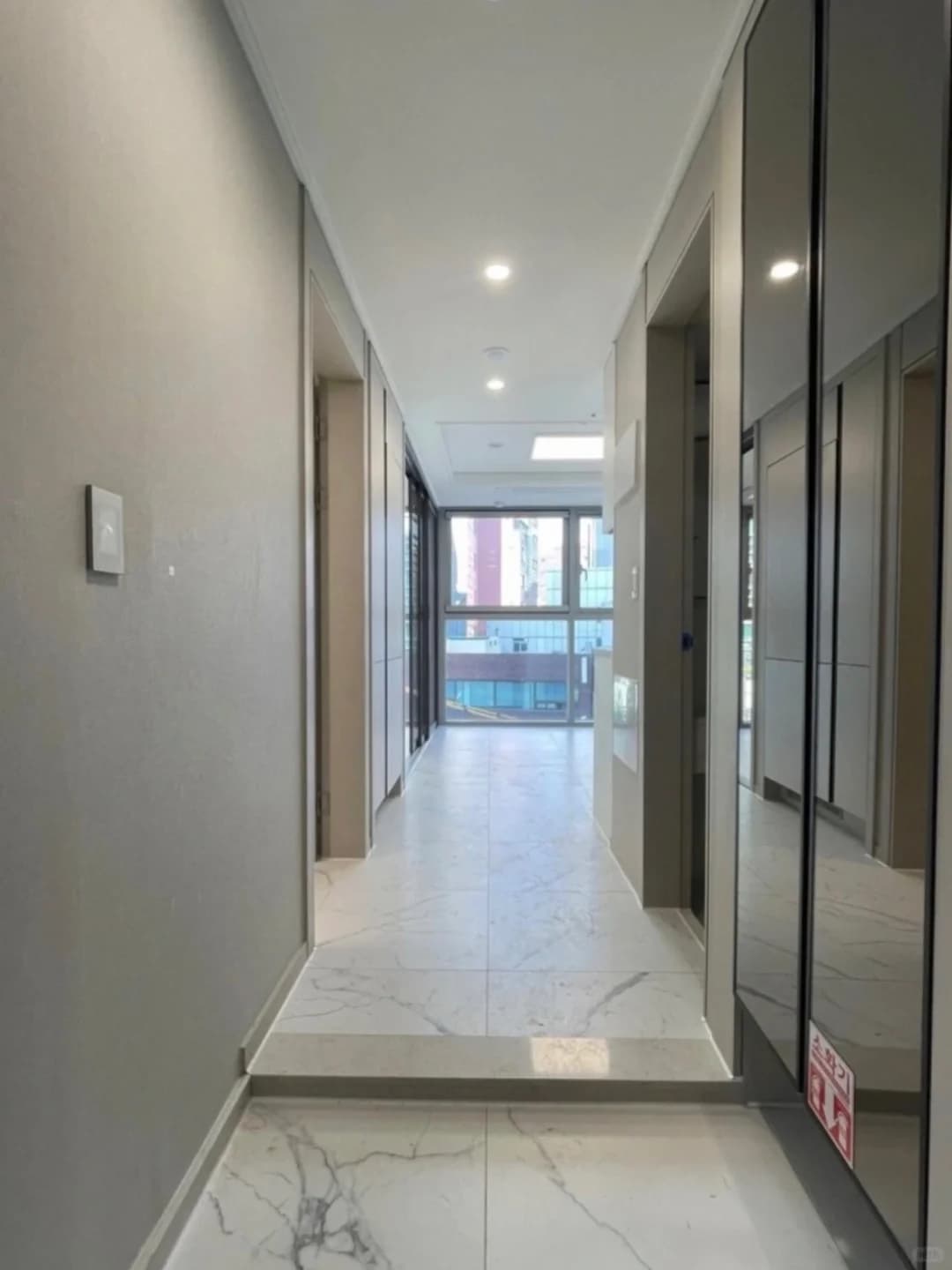 首尔明洞|新建公寓2居1卫F楼190W月 - 图片1