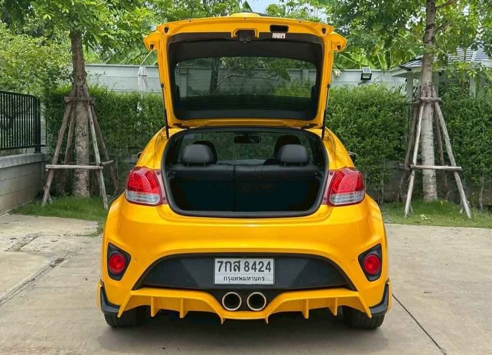 Hyundai Veloster Turbo 1.6L (200 Hp) Full Option Unique 3-D - 图片7