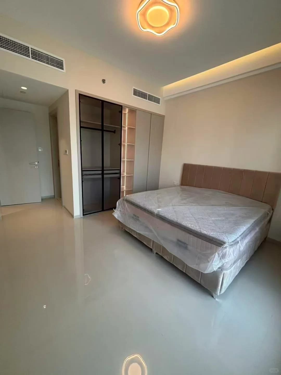 Looking for girls to share a place in Dubai - 图片7