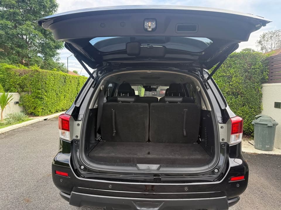 2018 Nissan Terra 2.3 VL 2WD Automatic – Black – - 图片7