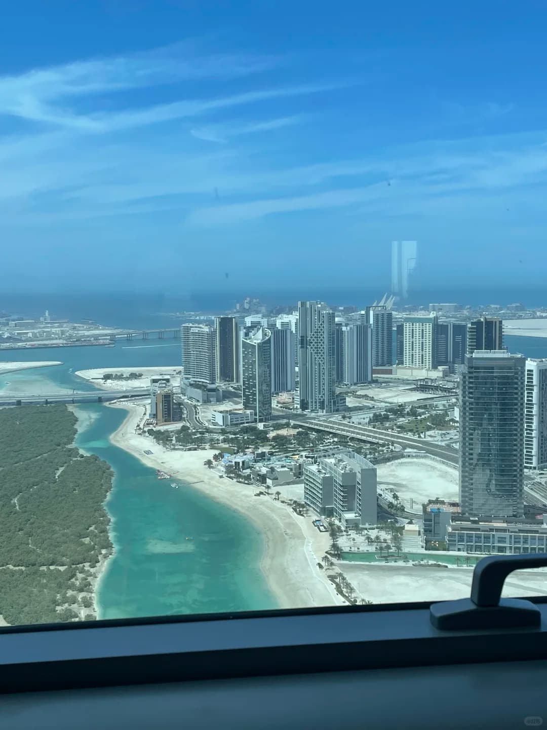 Is buying a house in Abu Dhabi just for living? Or is it for - 图片2
