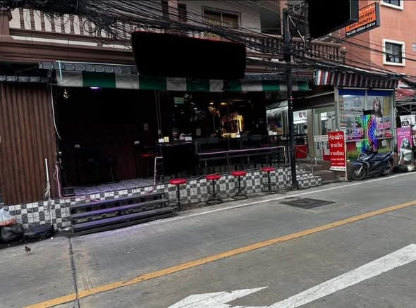 芭提雅布考路酒吧餐厅转让:客流密集区,无进场费,11月可接手 - 图片2